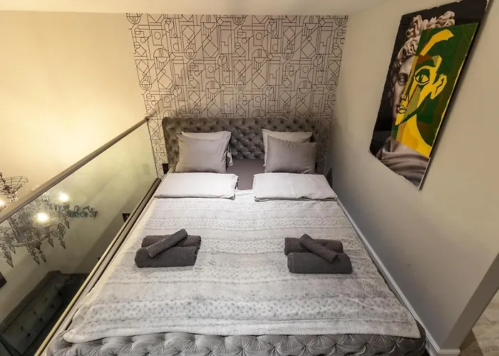 Bobo's Luxury